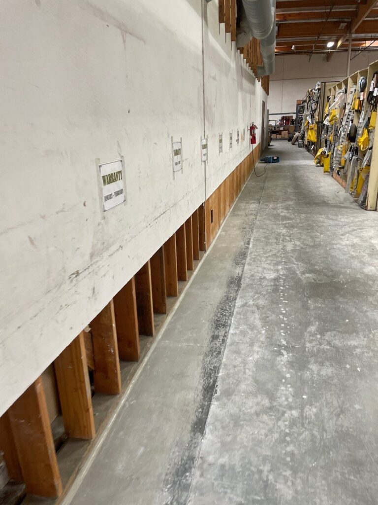 Large Water Damage Loss Oxnard CA